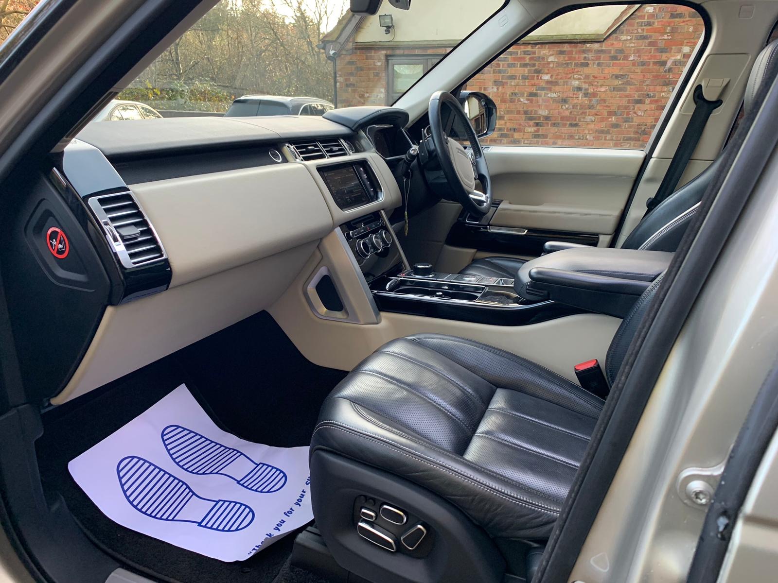 Land Rover Range Rover Vogue