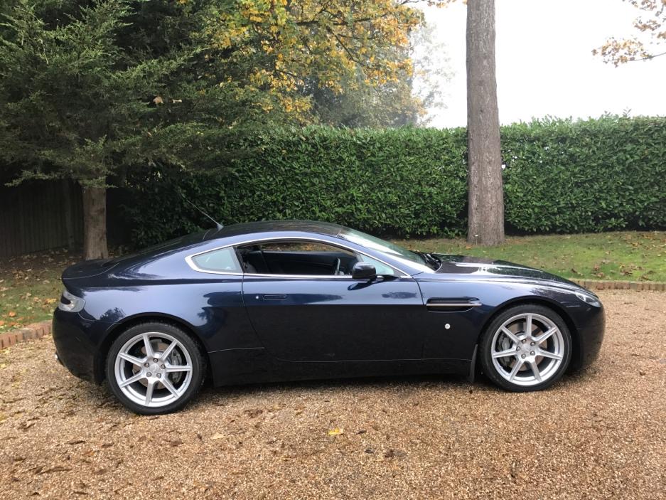 Aston Martin Vantage Sportshift – Veloce Autos