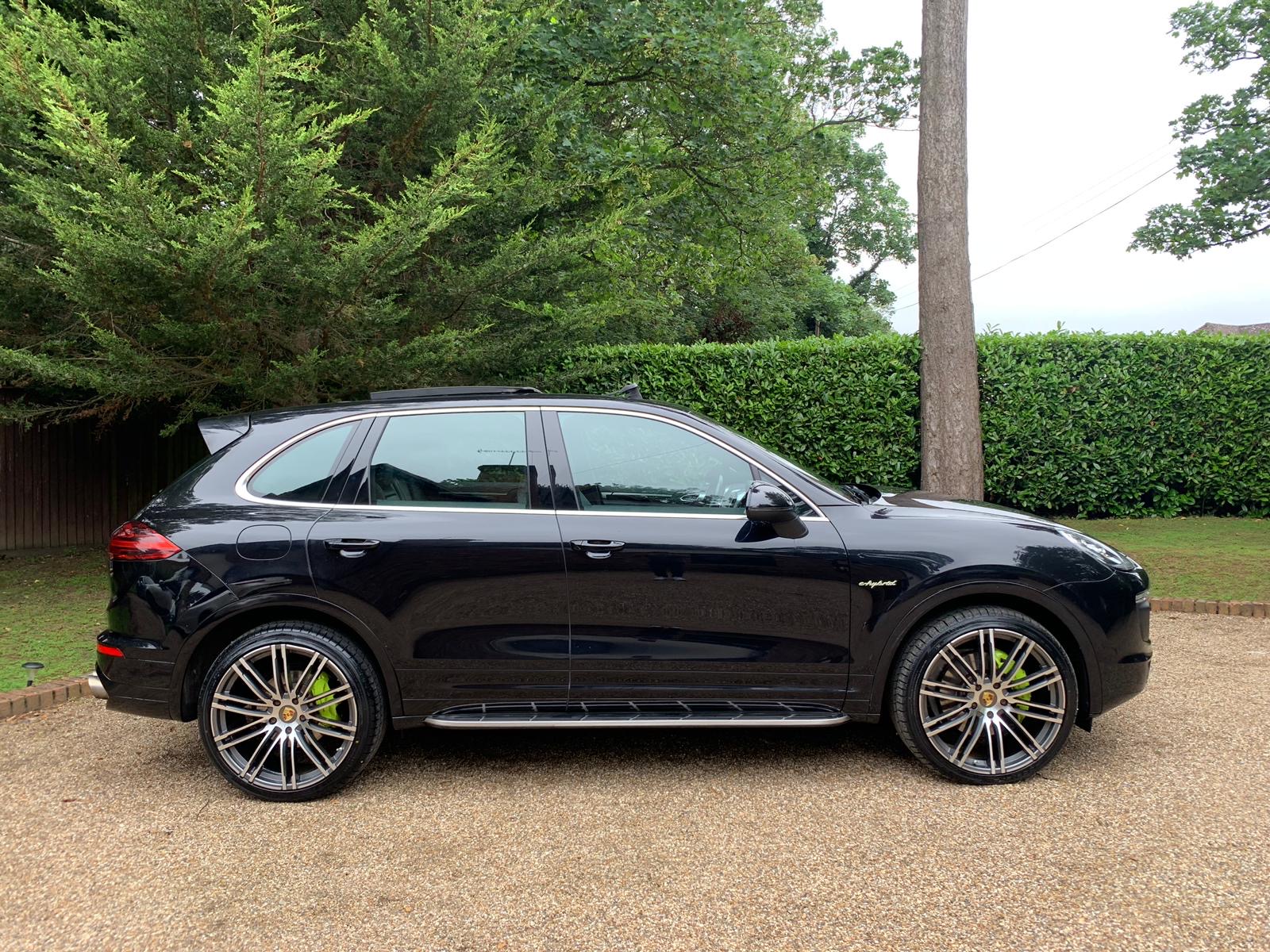 Porsche Cayenne E-Hybrid facelift