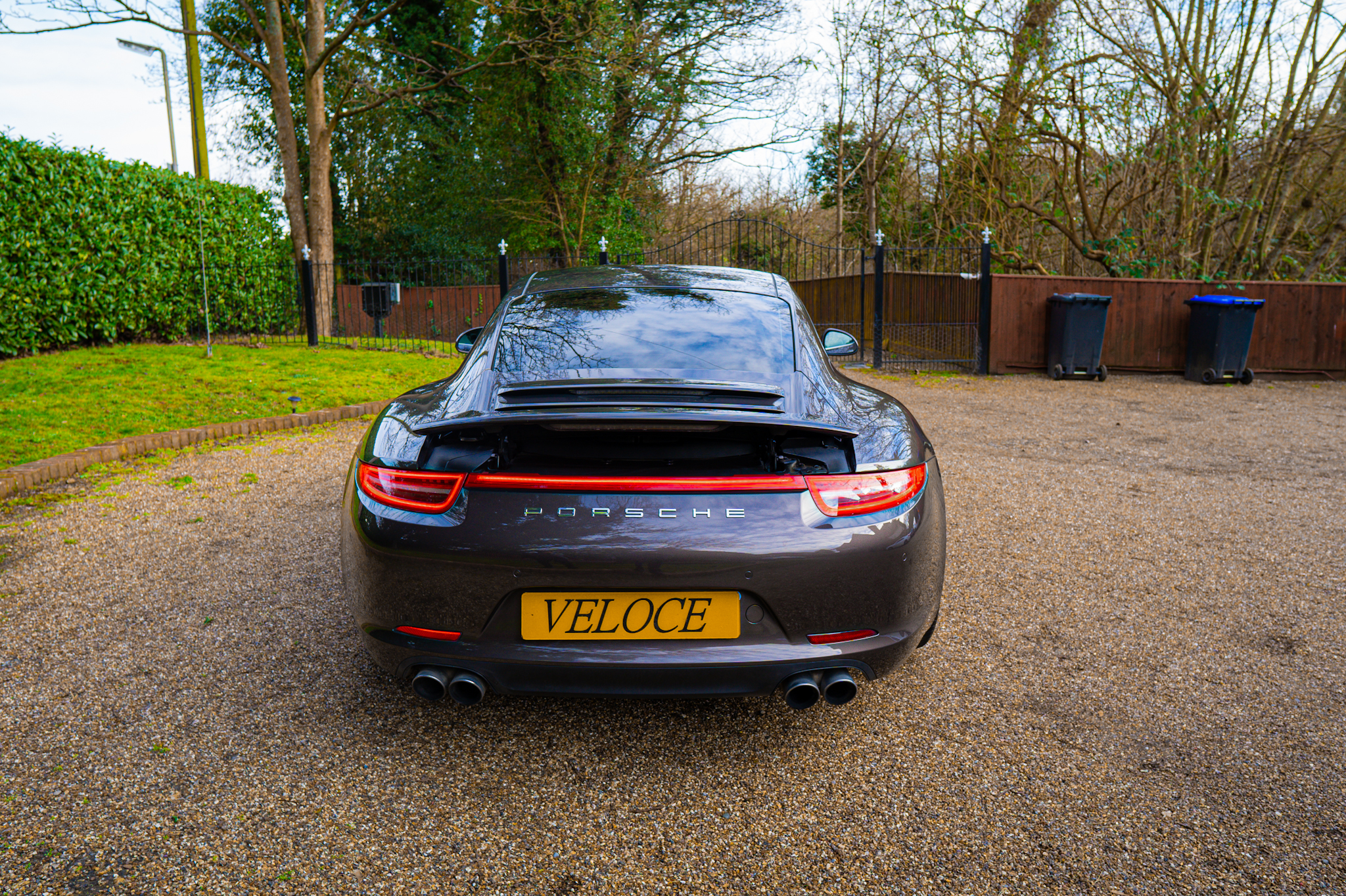 Porsche 911 Carrera 4
