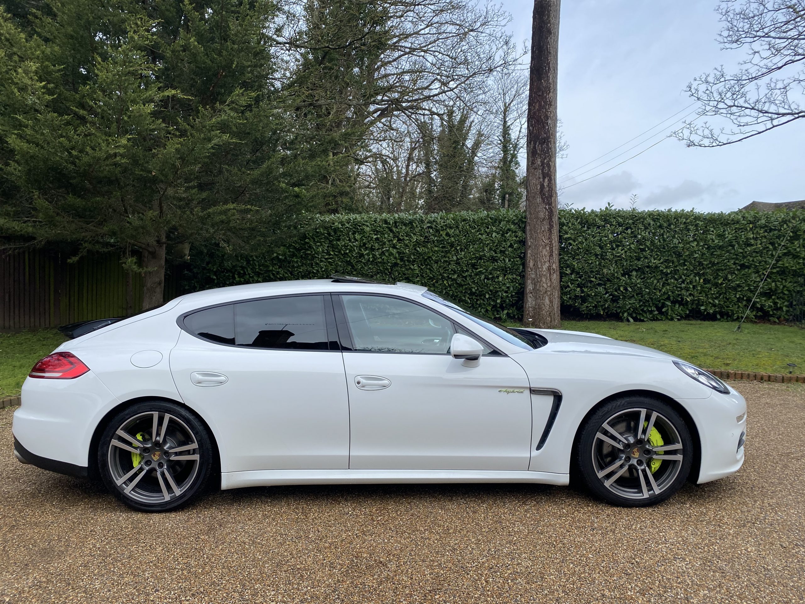 Porsche Panamera Hybrid 2016