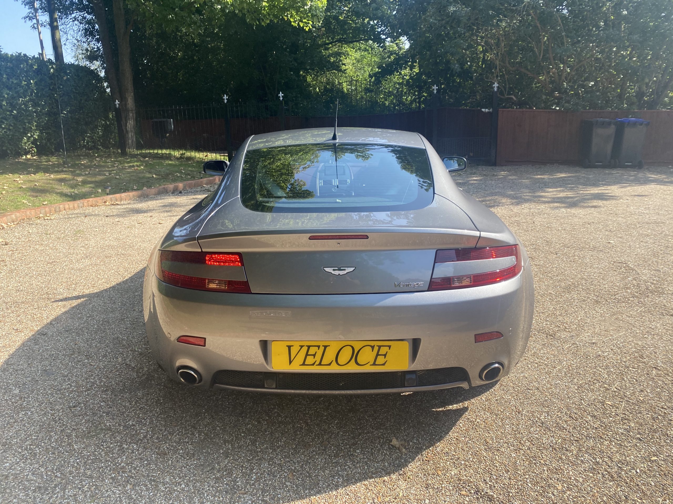 Aston Martin Vantage 2007