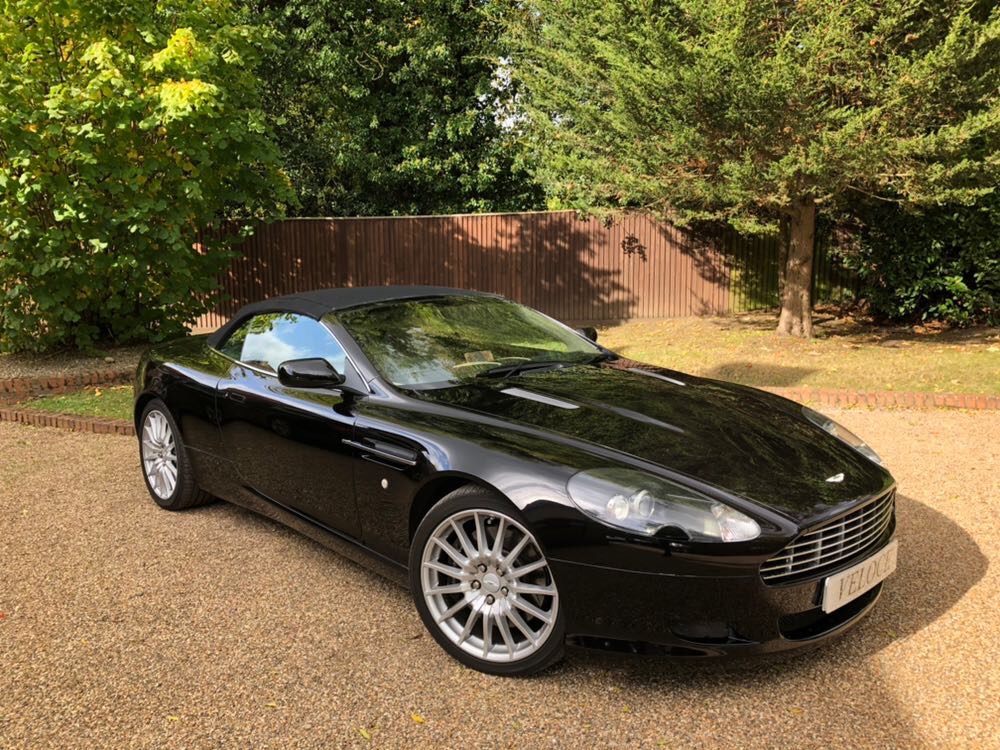 Aston Martin DB9 Volante