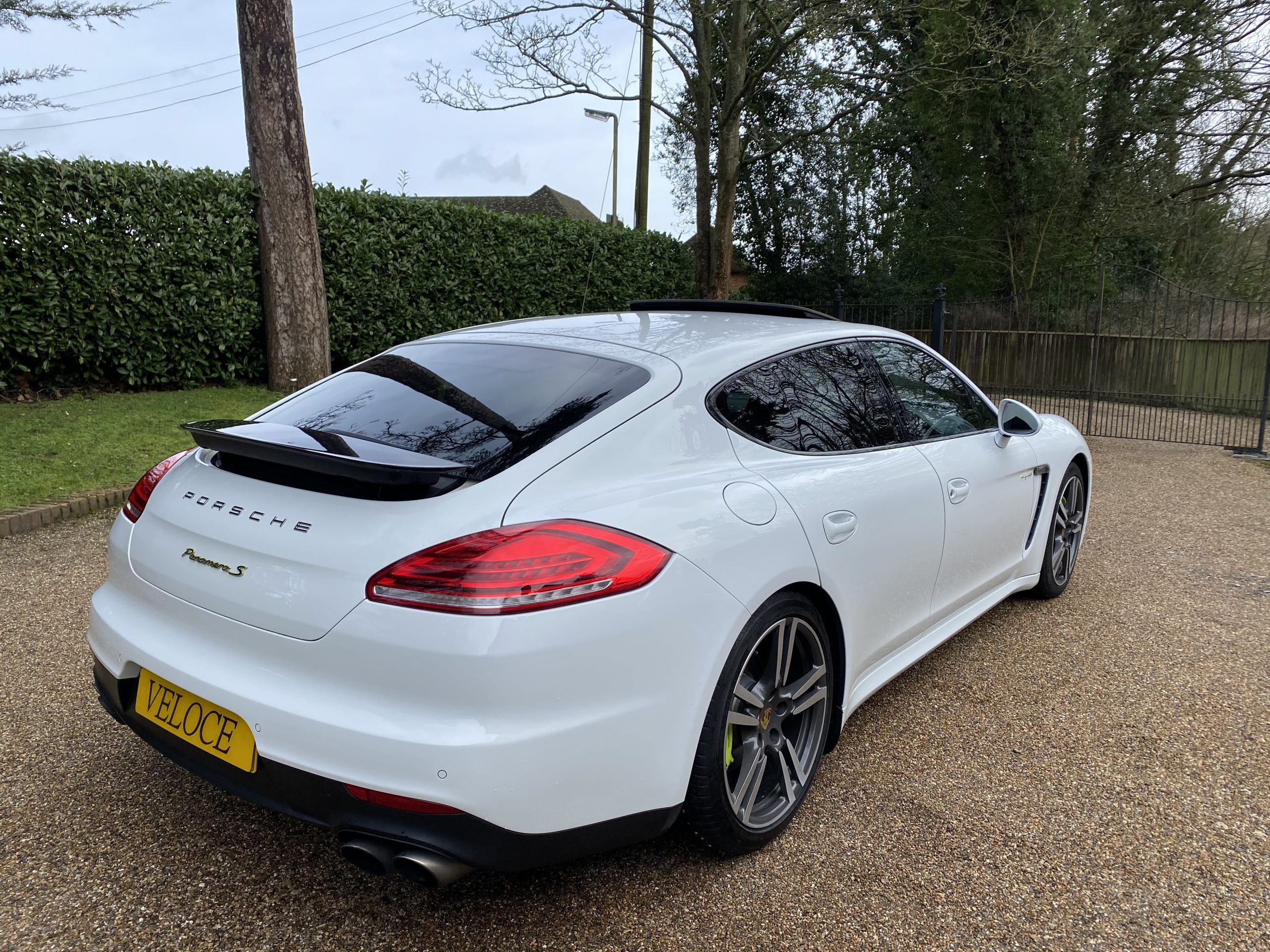 Porsche Panamera Hybrid 2016