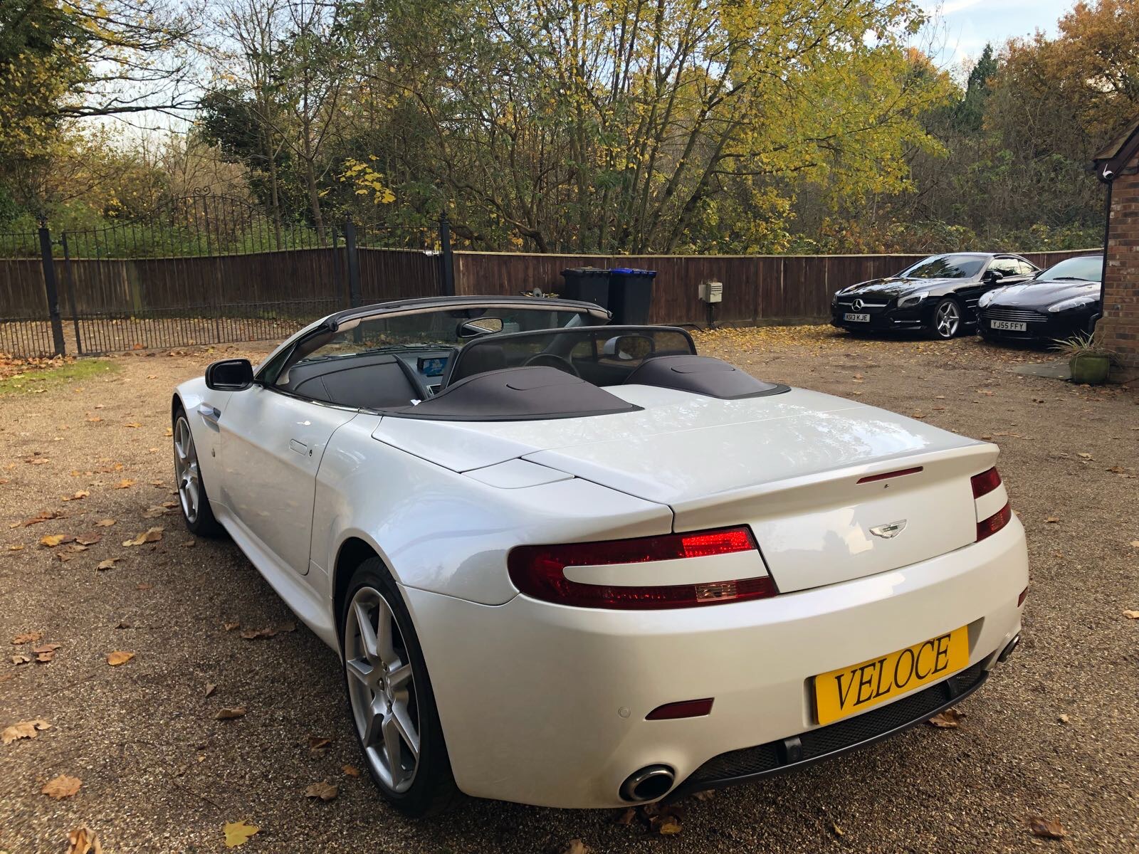 Aston Martin Vantage Roadster Sportshift