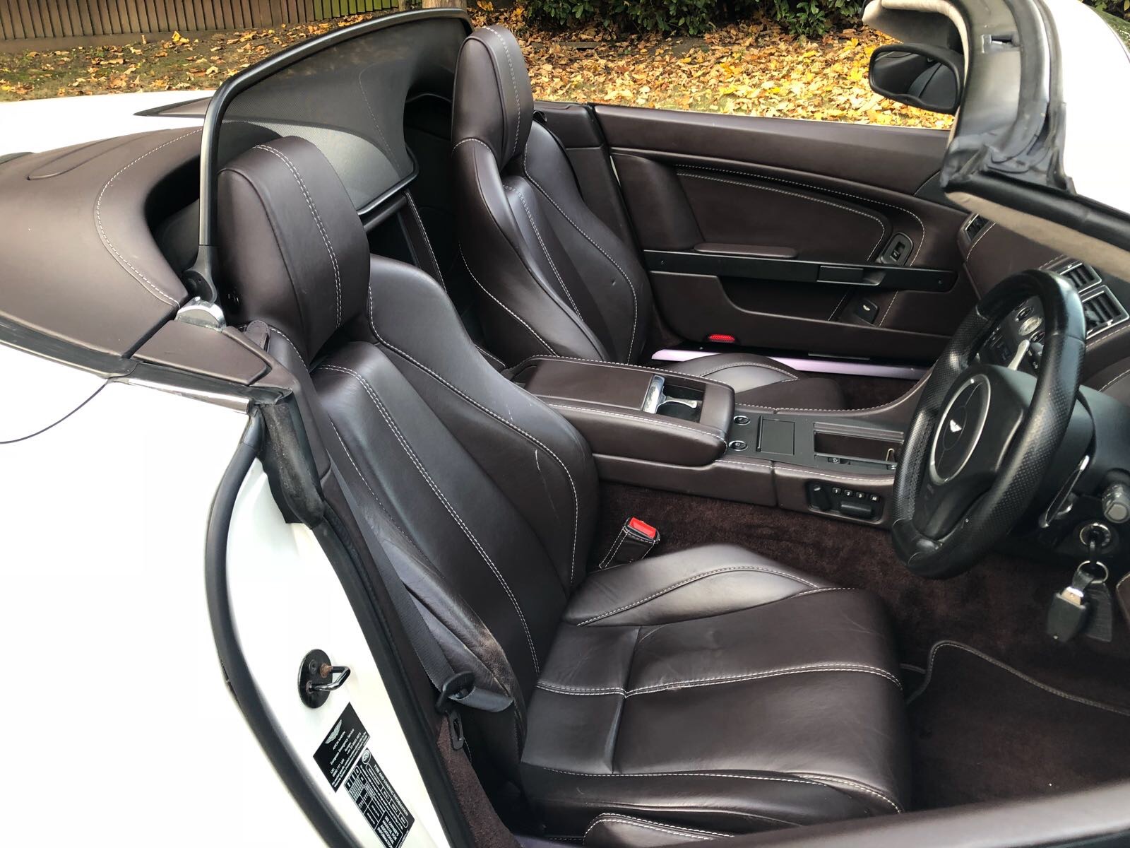 Aston Martin Vantage Roadster Sportshift