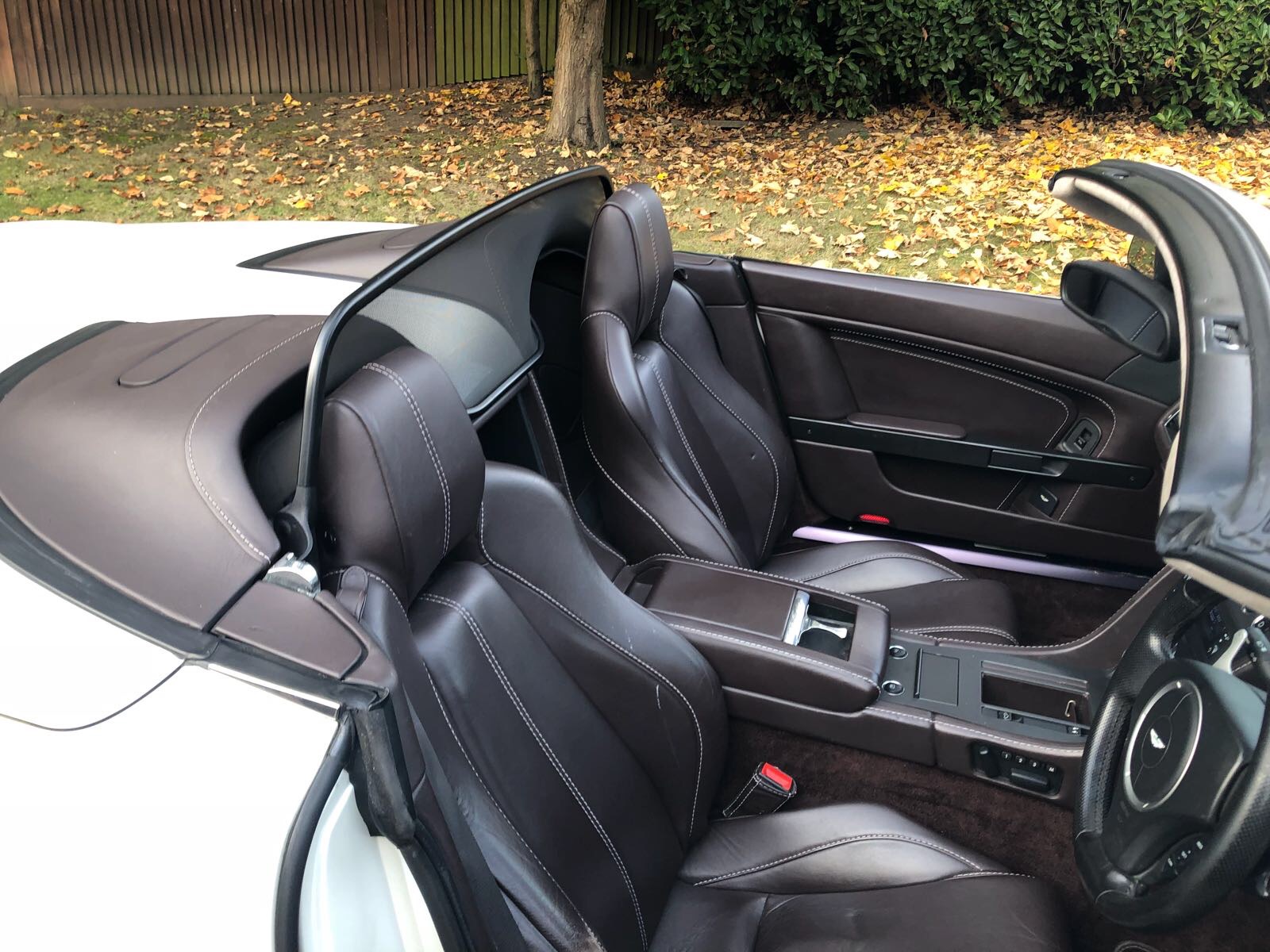 Aston Martin Vantage Roadster Sportshift