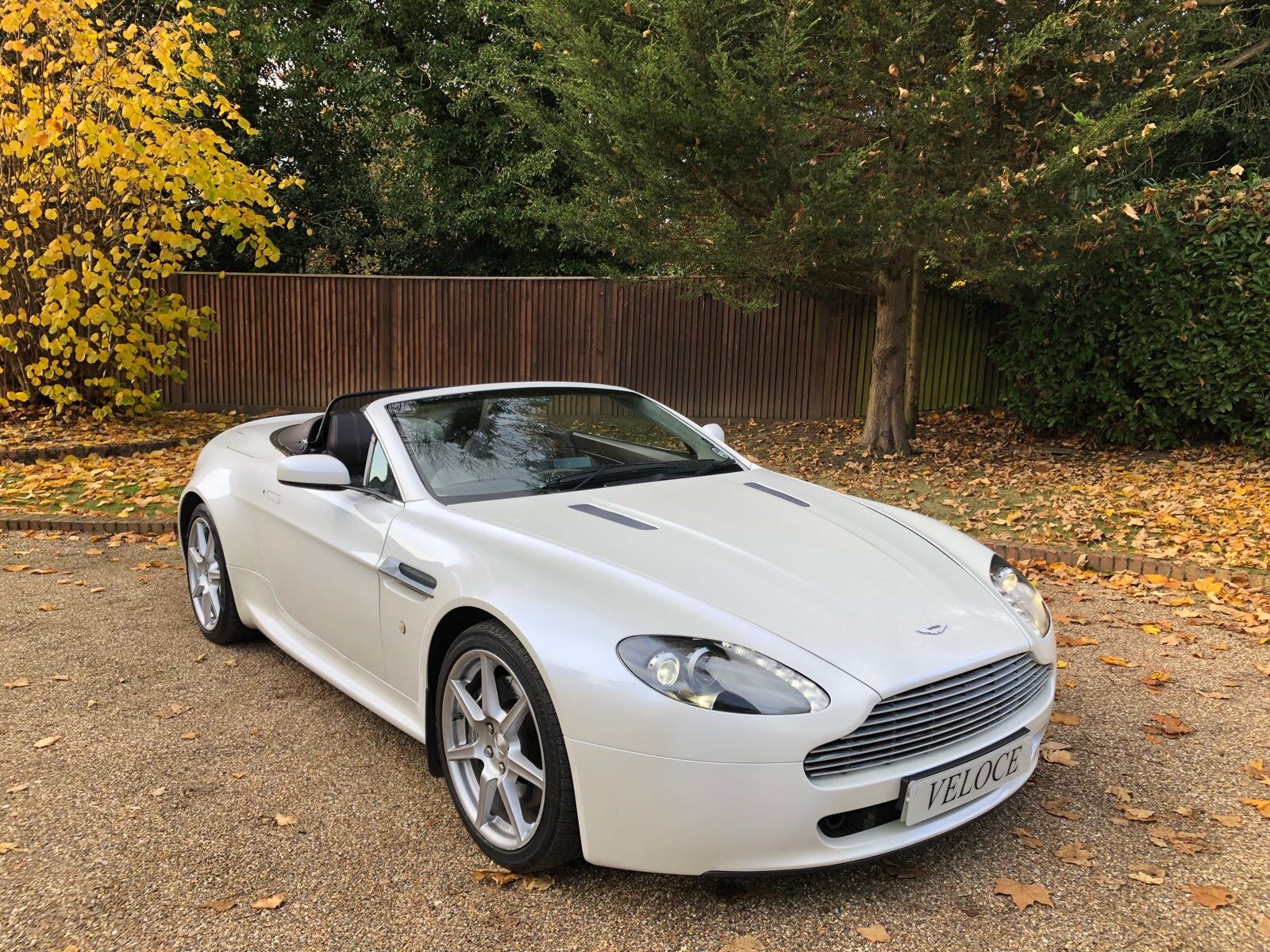 Aston Martin Vantage Roadster Sportshift