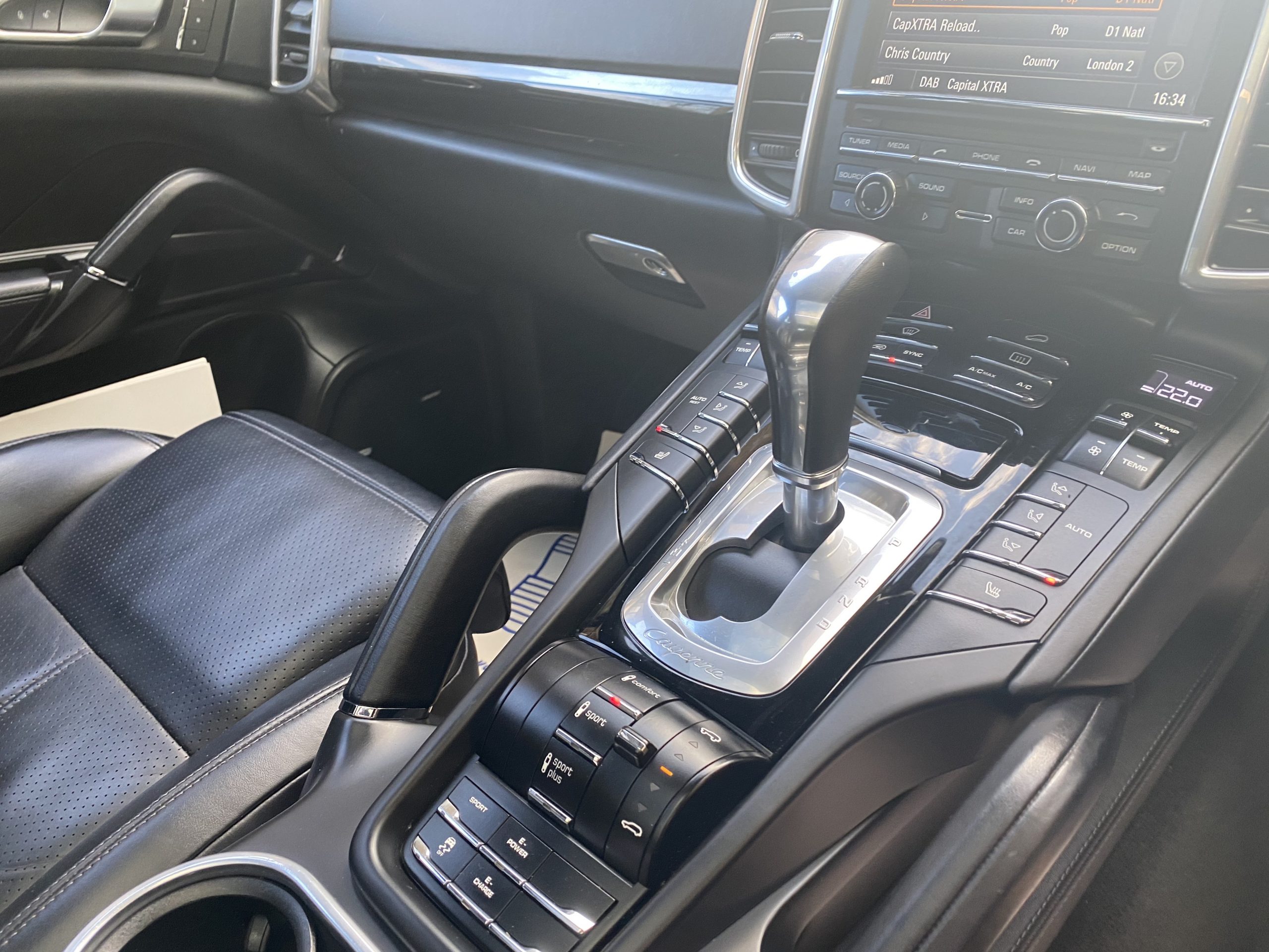 Porsche Cayenne Hybrid Facelift