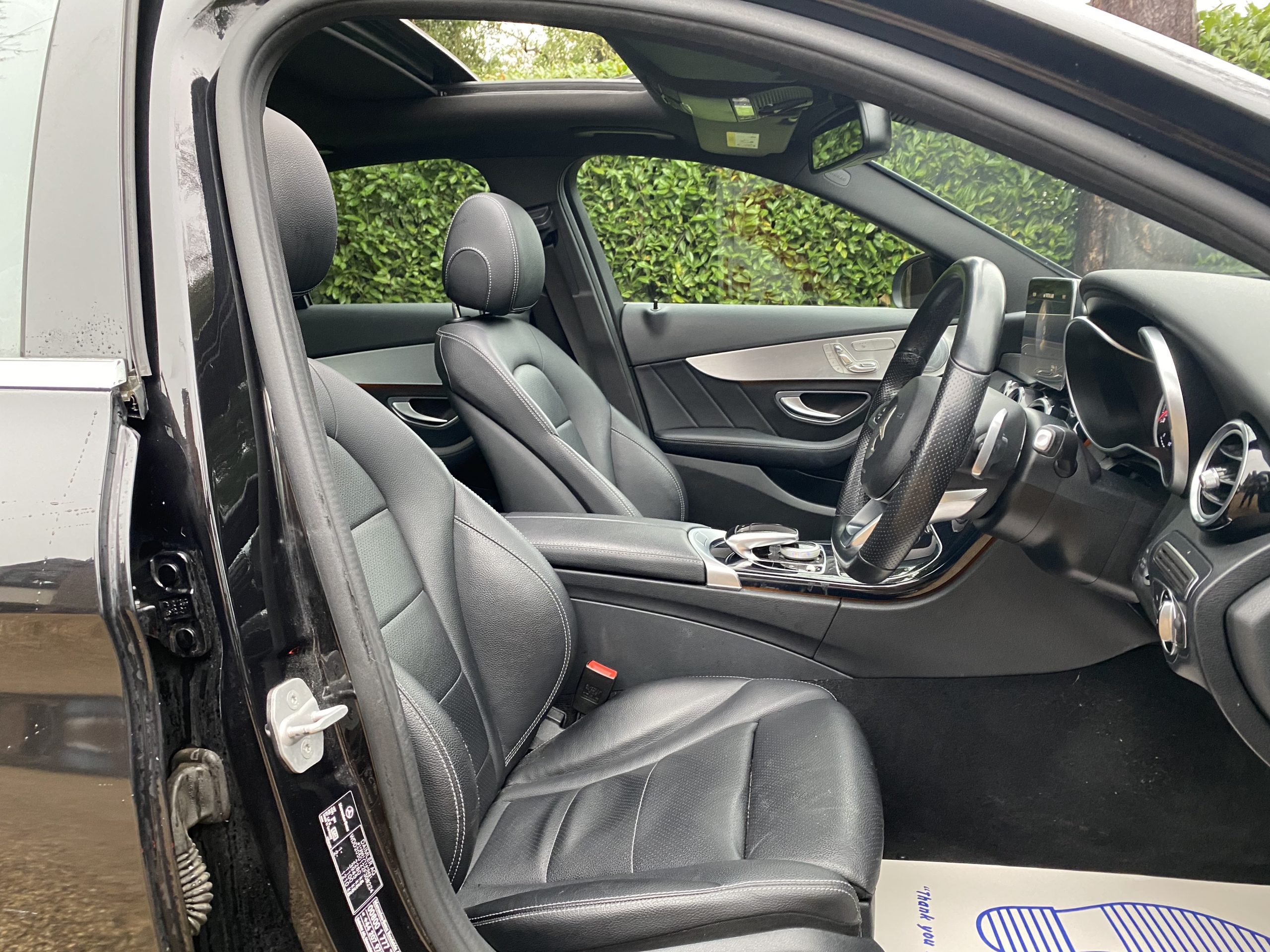 Mercedes C300H AMG Line