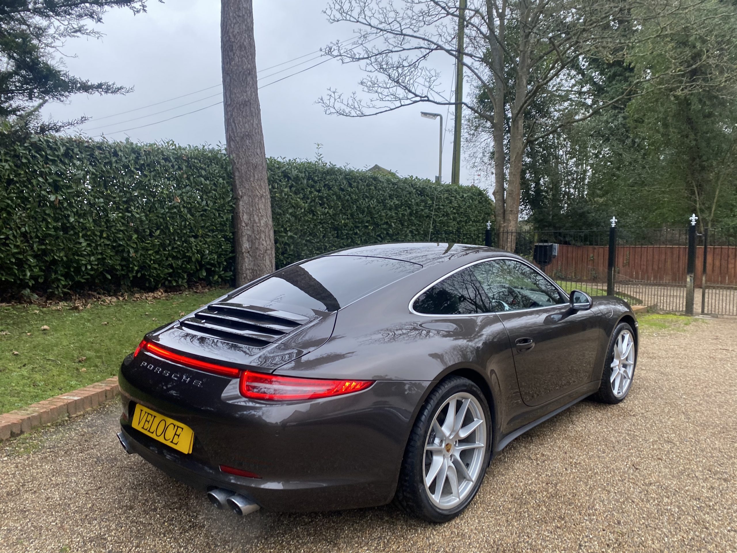 Porsche 911 Carrera 4