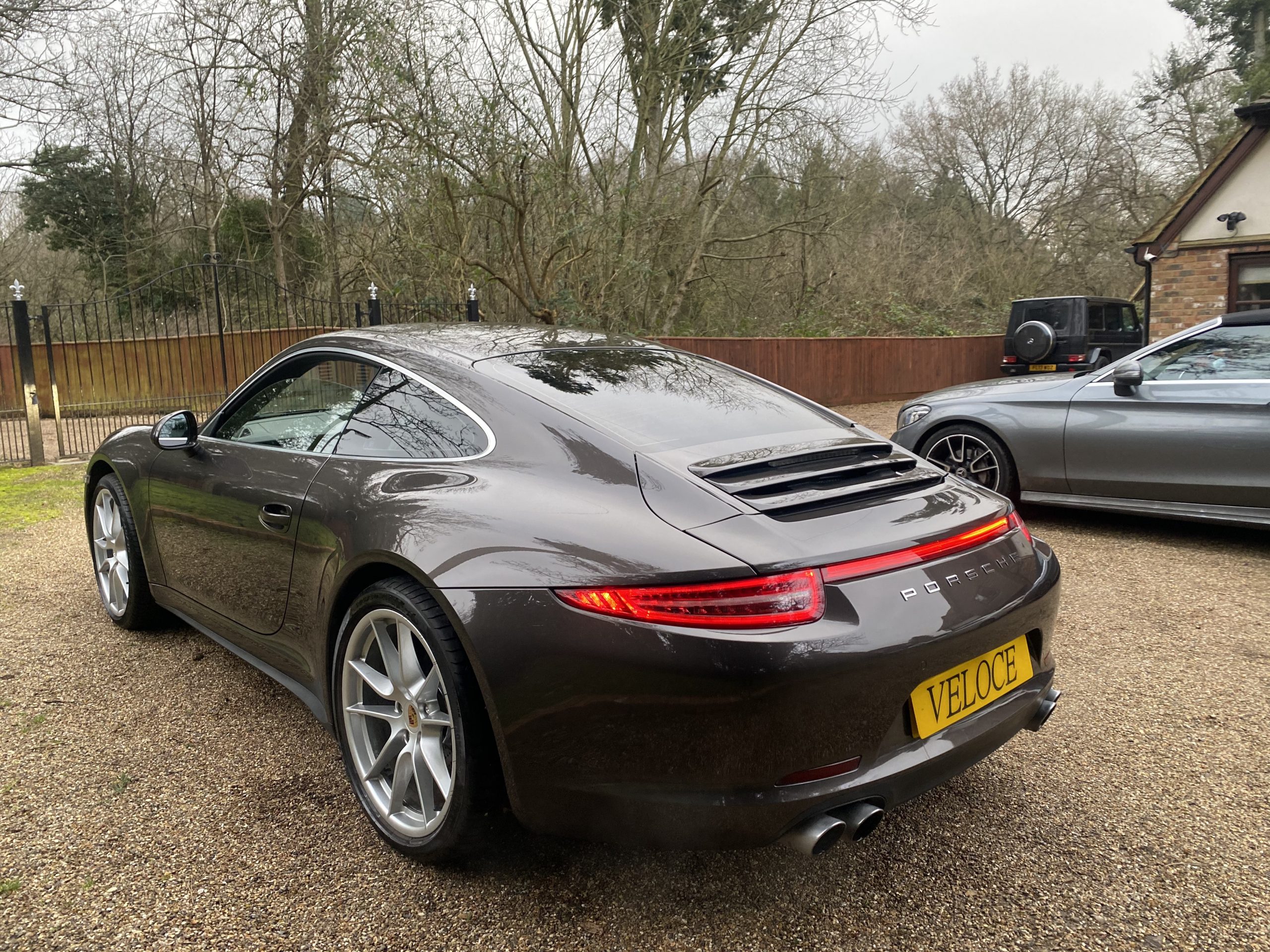 Porsche 911 Carrera 4