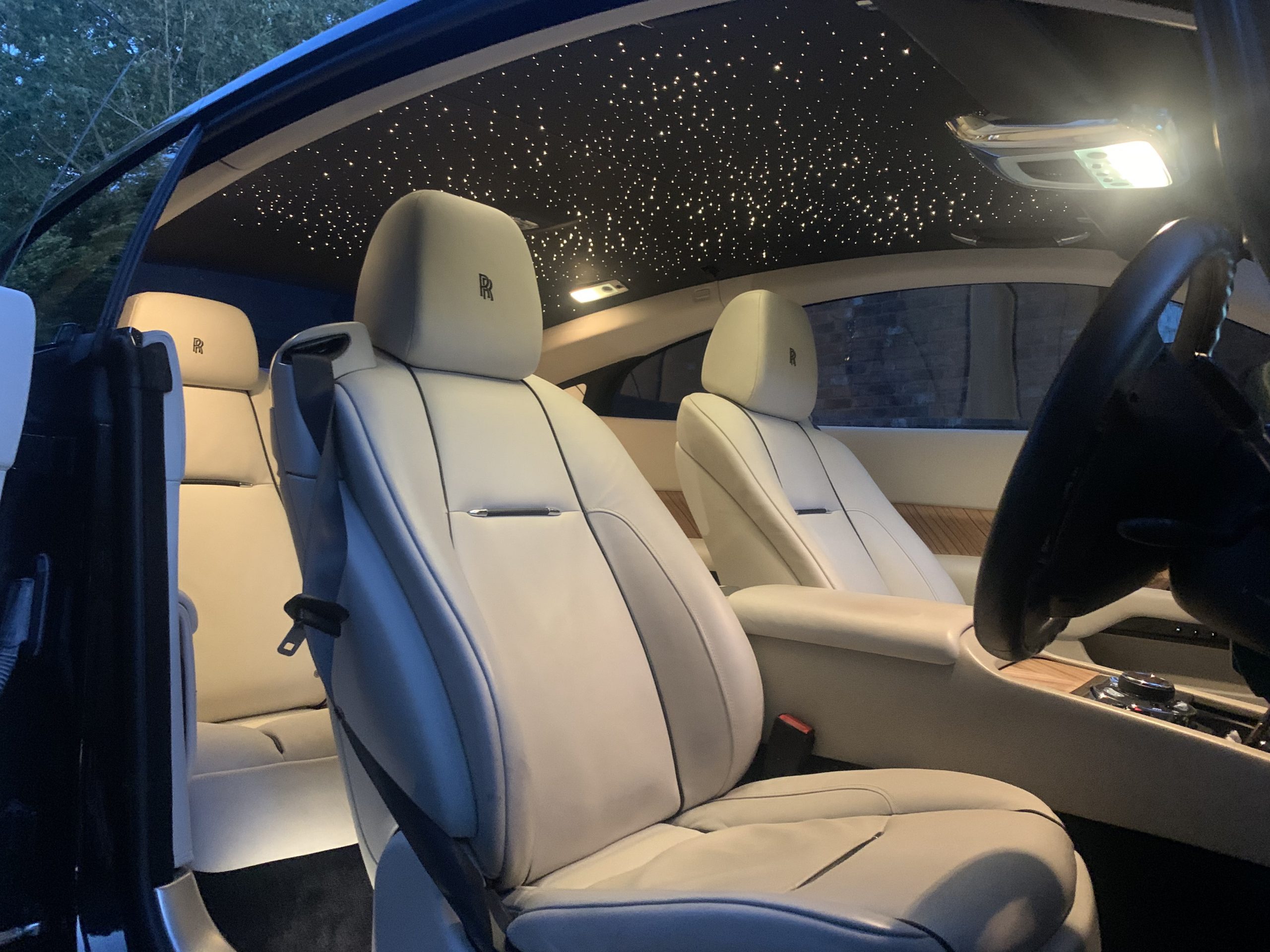 Rolls Royce Wraith Black Pack