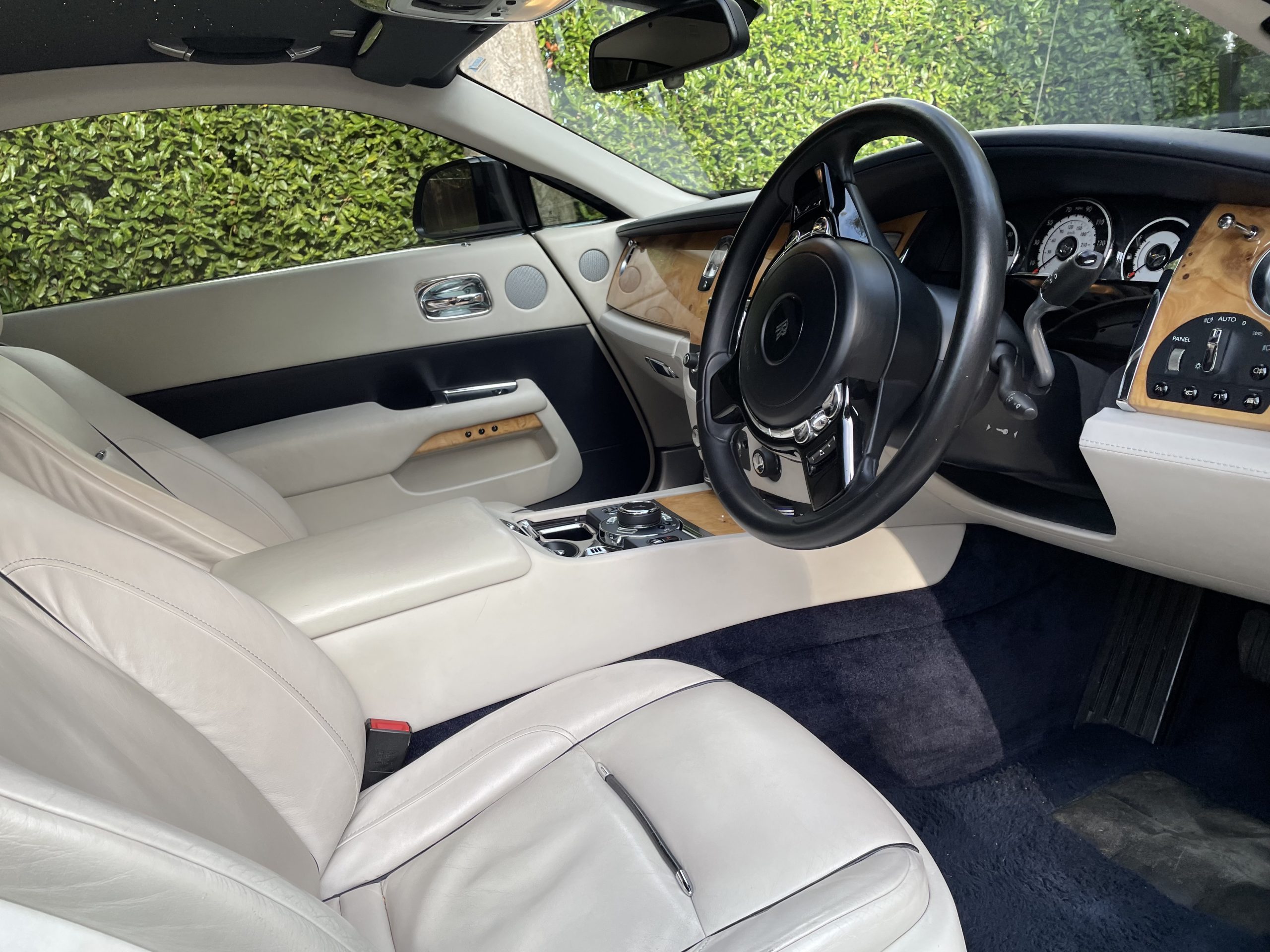 Rolls Royce Wraith Black Pack