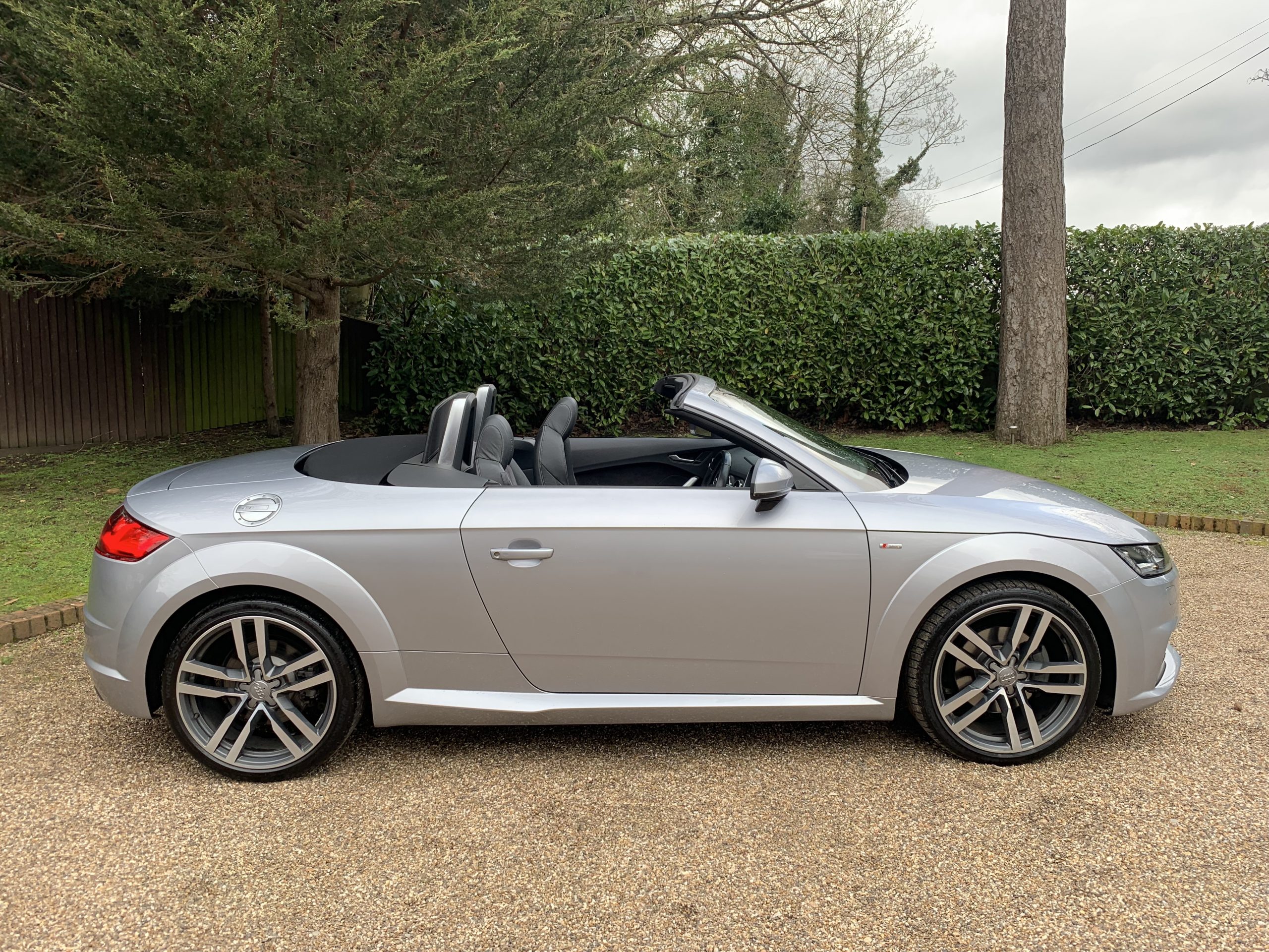 Audi TT 2018 2.0T