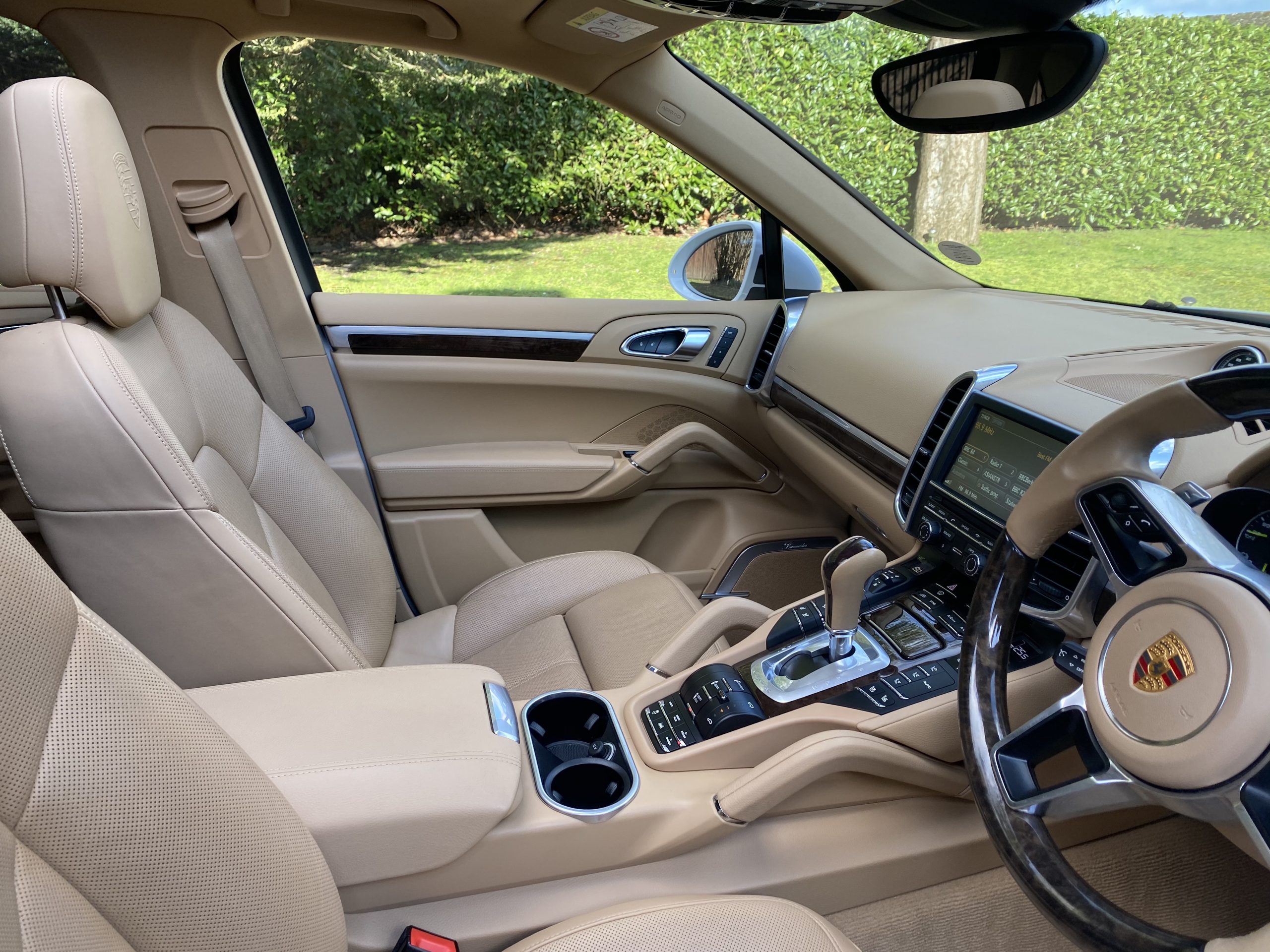 Porsche Cayenne Hybrid 2016