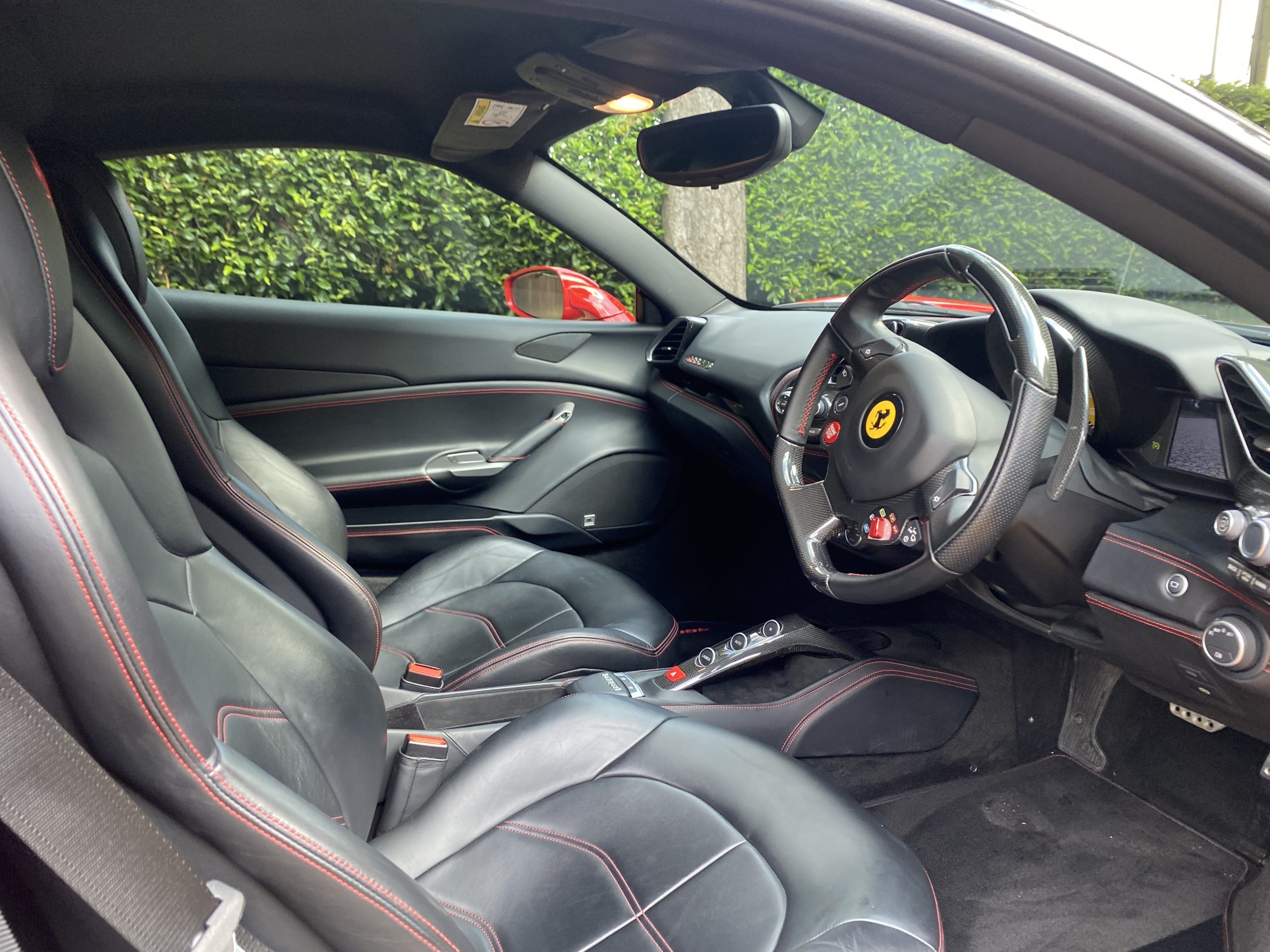 Ferrari 488 2016 Red Top Spec