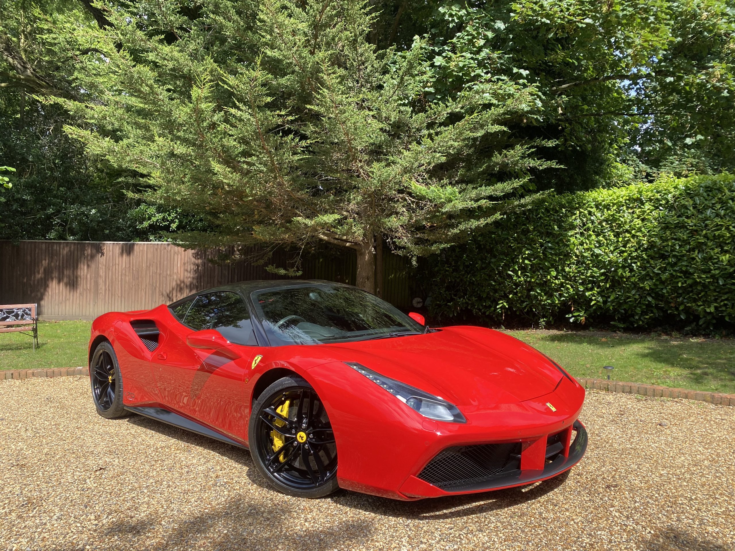 Ferrari 488 2016 Red Top Spec