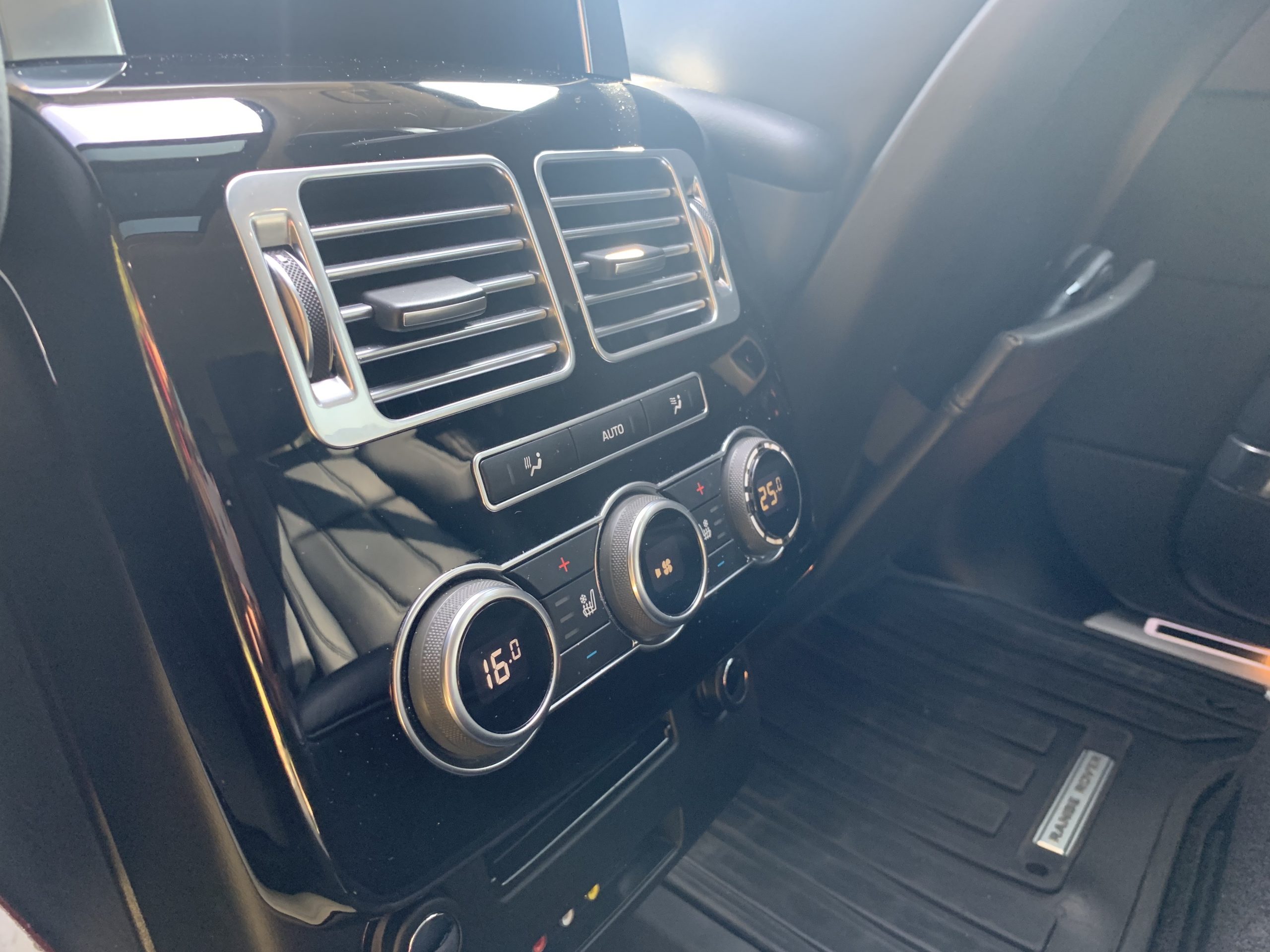 Land Rover Range Rover Vogue Autobiography