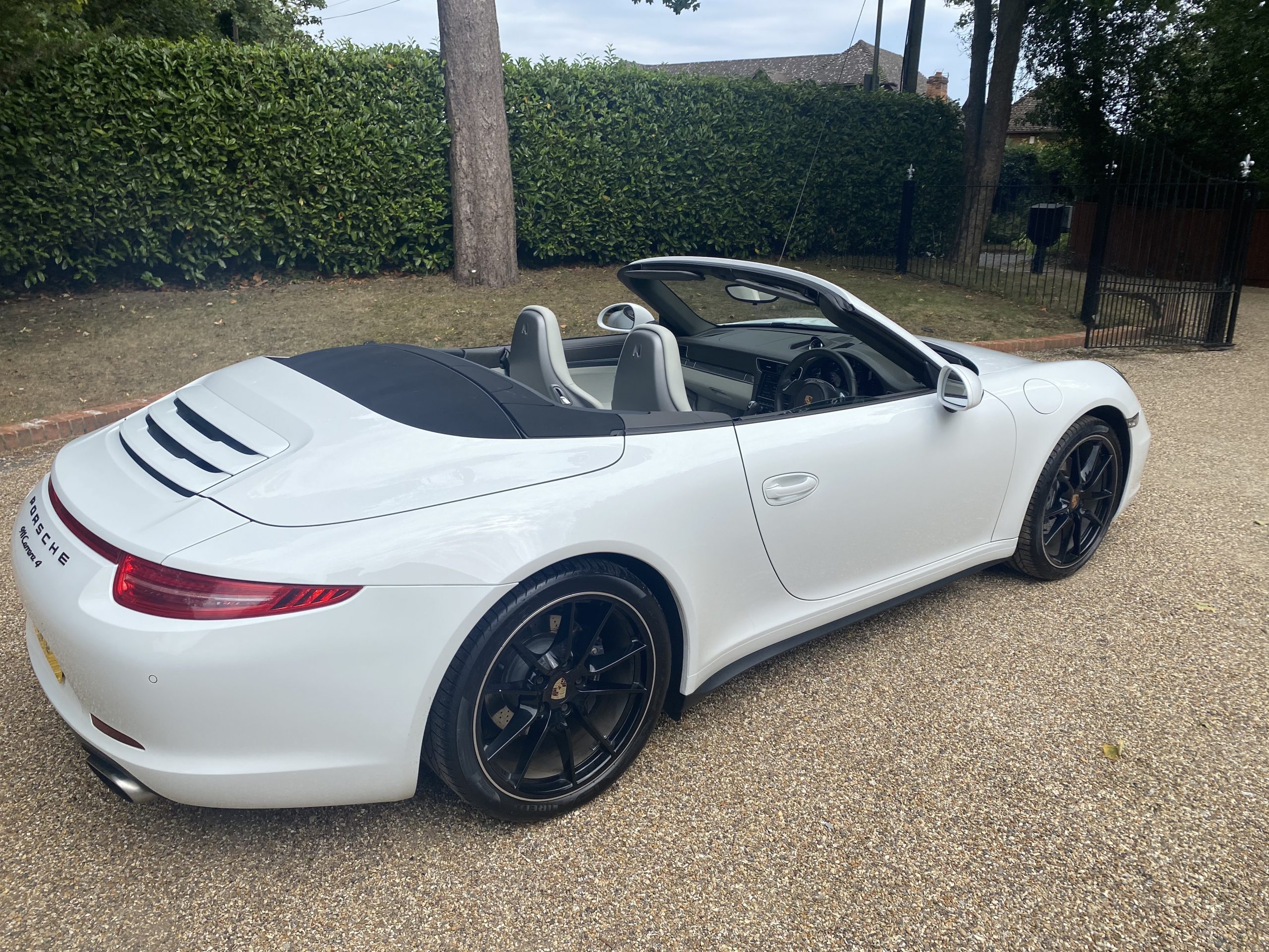 Porsche 911 991 Carrera 4