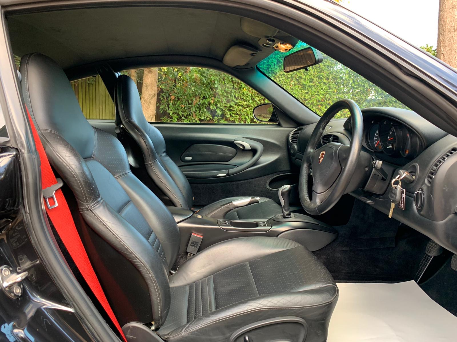 Porsche 911 GT3 Manual