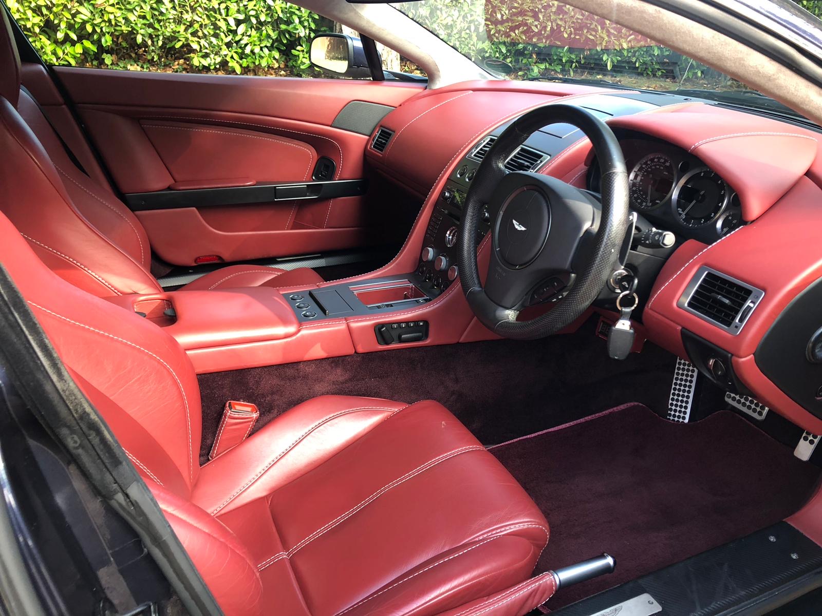 Aston Martin Vantage Sportshift