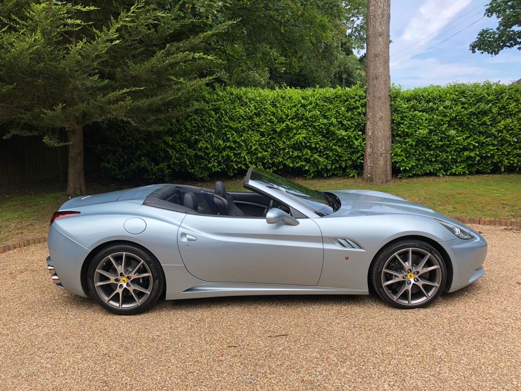Ferrari California 2+2