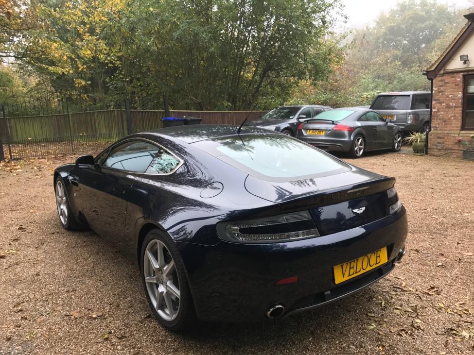 Aston Martin Vantage Sportshift – Veloce Autos