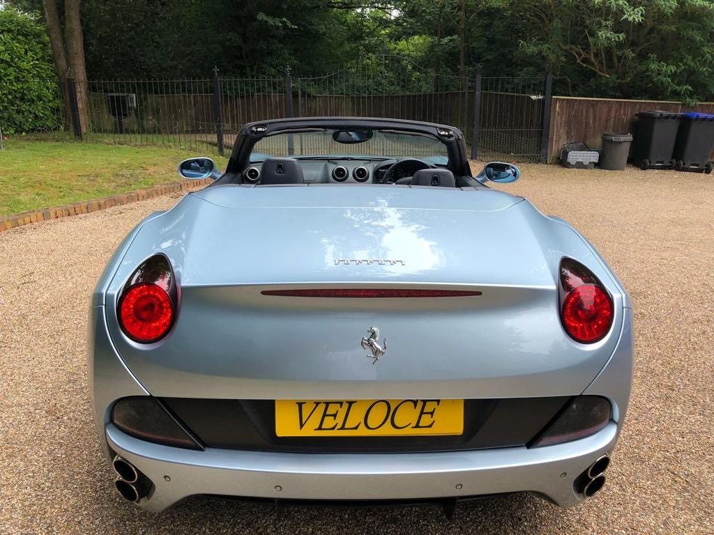 Ferrari California 2+2