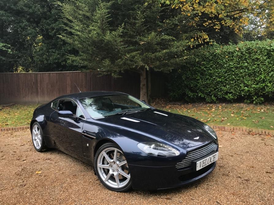 Aston Martin Vantage Sportshift